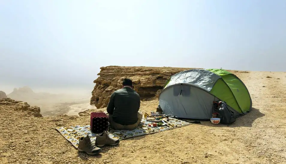Edge of the World Camping Experience – The Ultimate Desert Adventure