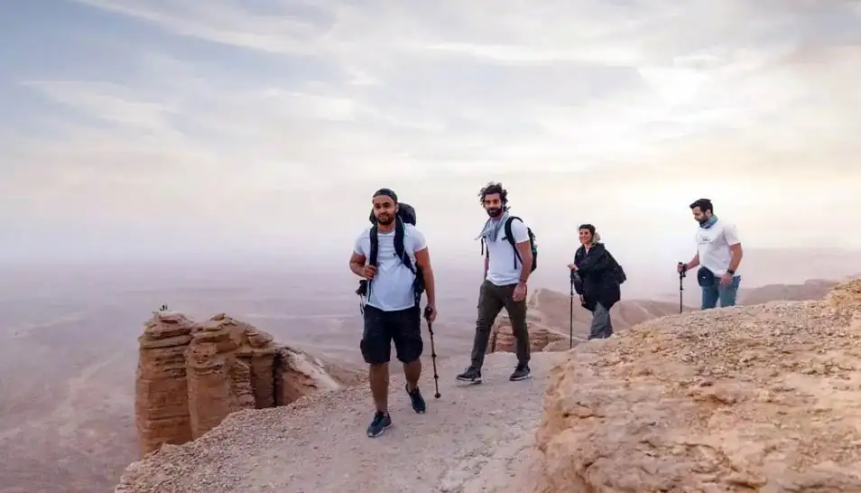 Edge of the World Camping Experience – The Ultimate Desert Adventure