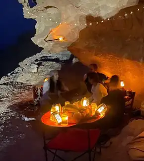 Private Romantic Dinner in Edge of the World thumb