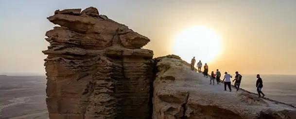 edge of the world tour itinerary img